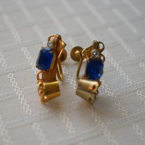 Vintage Art Deco "Saphire" Blue Screw Earrings